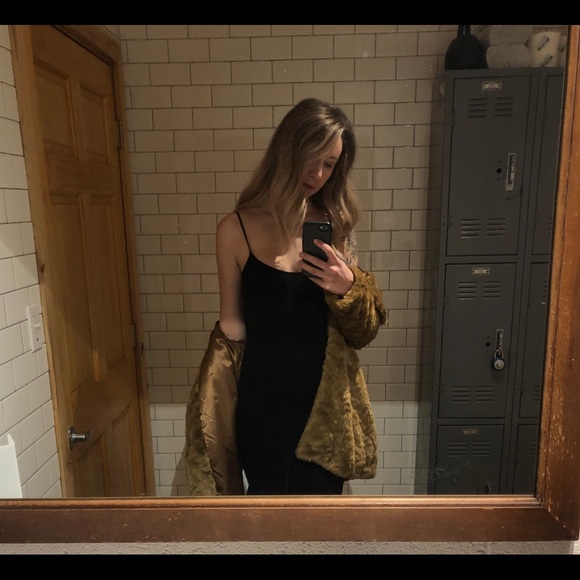 Meet your Posher, Kelsey - Picture 1 of 1